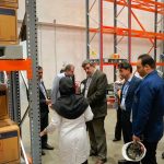 بازدید سفیر اروگوئه از کارخانه‌های گروه دارویی گلرنگ در همدان