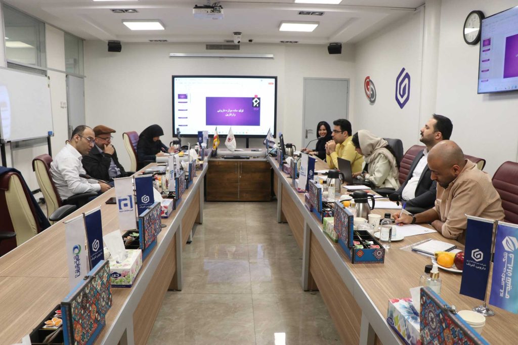 گزارش تصویری؛ ارزیابی ۹ طرح نوآور در حوزه دارو و سلامت در مرکز نوآوری گروه سرمایه گذاری دارویی گلرنگ برای جذب سرمایه و مشارکت