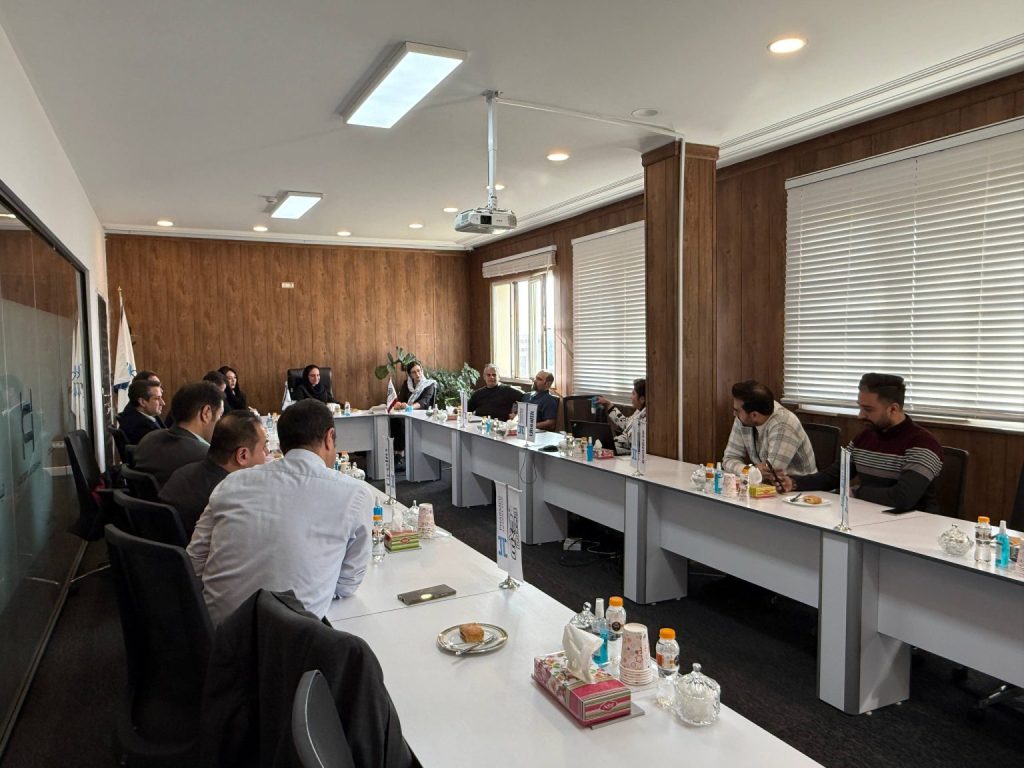 برگزاری نشست تخصصی مراقبت از زخم در شرکت فارمد سلامت سینا