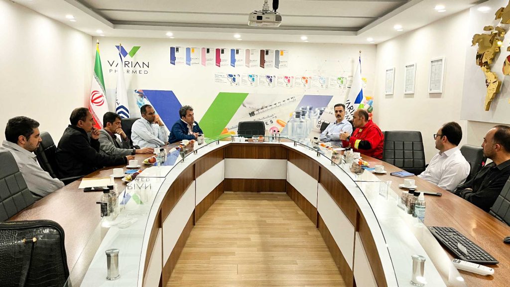 جلسه کمیته بحران شرکت های دارویی مستقر در شهرک صنعتی اشتهارد برگزار شد